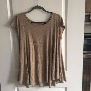 Short sleeve neutral tan brown tunic with open back detail